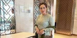Potret Terbaru Shinta Bachir, Dulu Mantan Kekasih Suami Catherina Wilson, Kini Masih Betah Sendiri!