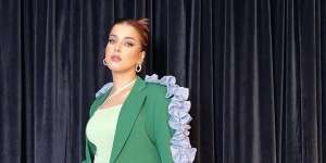 Tampil Beda, Tasya Farasya Pilih Pakai Blazer Detail Playful