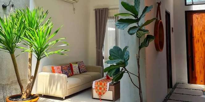 Skylight di Tengah Rumah, Estetik dan Hemat Lampu