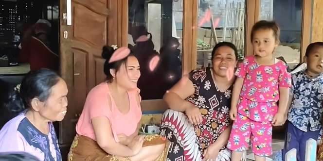 Viral Wanita Desa Kecantikannya Bak Artis Ibukota, Bodygoals Bak Gadis Ternyata Janda!