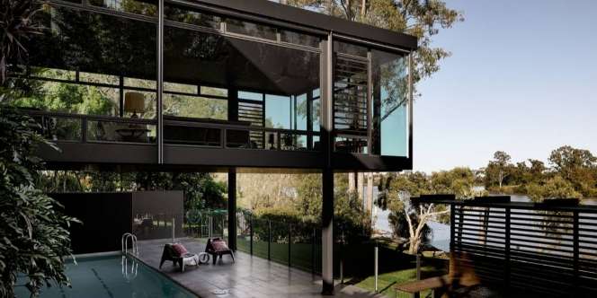 Desain Unik Rumah Kaca, Bangunannya Seperti Melayang