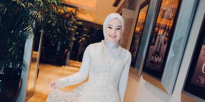 Tampilannya Biasa Banget! Model Tas Polos Dinda Hauw yang Dibanderol Nyaris Seratus Juta