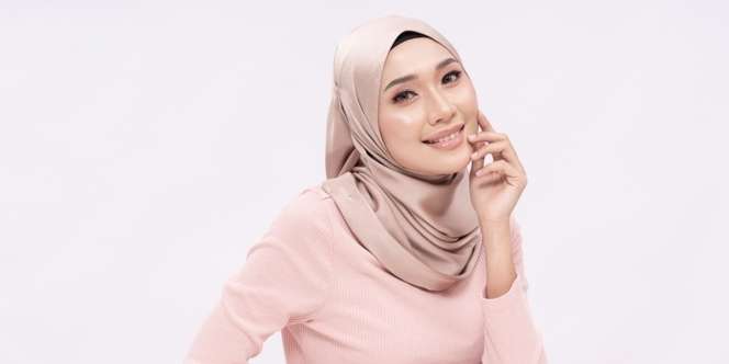 Bye Apek, Begini Caranya Menjaga Hijab Tetap Wangi dan Segar Saat Musim Hujan