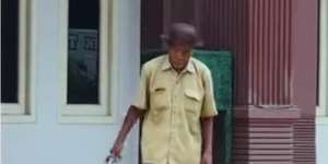 Viral Video Kakek Penjual Sayur Sedekah ke Masjid Bikin Netizen Salut