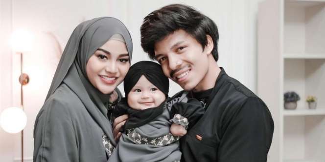 Dear Ameena, Papa Atta Larang Kamu Pacaran Sampai Tahun 2046 tapi Bunda Aurel...