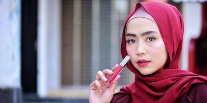 Trik Mudah Merawat Bibir, hanya Perlu 3 Langkah
