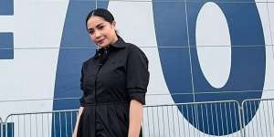 Taruh Tas Puluhan Juta di Jalanan, Nagita Bikin Sesak Warganet