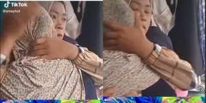 Suami Lebih Pilih Wanita Lain, Sikap Sang Ibu Jadi Sorotan, Netizen: `Kamu Punya Ibu yang Hebat`