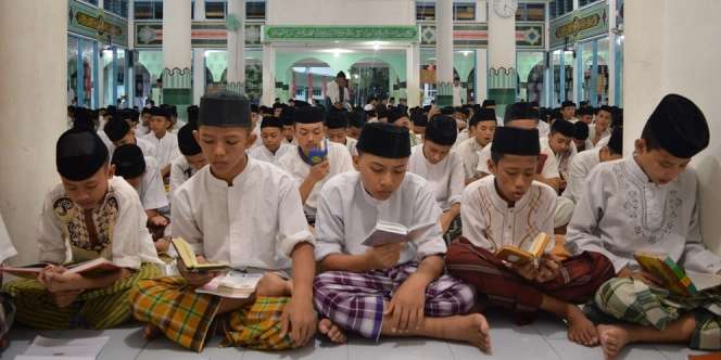 15 Kata-kata Selamat Hari Santri, Momentum Bangkitkan Jati Diri Santri di Seluruh Penjuru Negeri