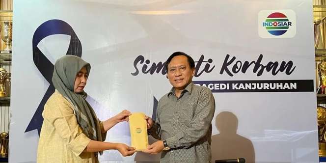 Indosiar Serahkan Tali Kasih Simpati Kepada 134 Keluarga Korban Tragedi Kanjuruhan