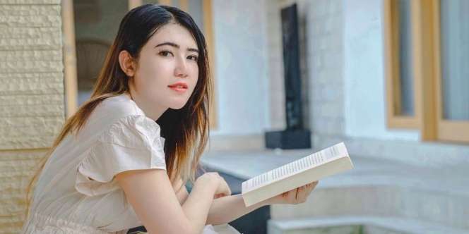 Innalillahi, Kabar Duka dari Via Vallen setelah Berusaha Pertahankan Janinnya