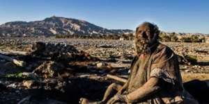 Amou Haji, Pria Terkotor di Dunia yang Tak Mandi 60 Tahun Meninggal di Usia 94 Tahun