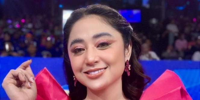 Dewi Perssik Singgung Soal Hubungan Ranjang Pasangan yang Alami KDRT: Wanita Kalau Sudah Dibanting Enggak Nafsu