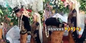 Auto Ngakak! Bukannya Sungkem, Pengantin Pria Ini Malah Sujud ke Orangtua