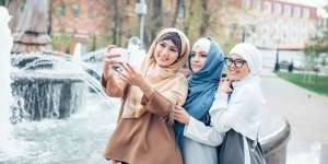 5 Perlengkapan Praktis yang Harus Dibawa Wisatawan Muslim