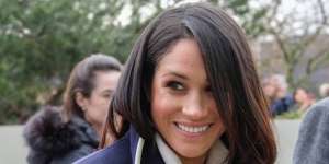 Belanja Santai Pakai Jumpsuit, Outfit Meghan Markle Disebut Mirip Kantung Sampah