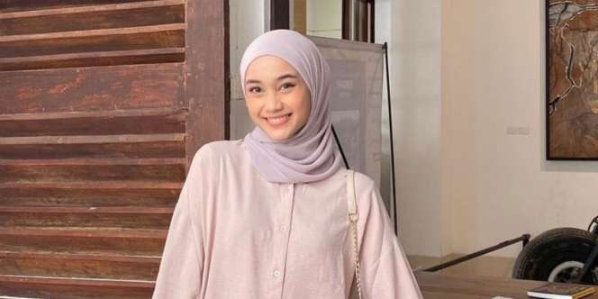 Cuma Butuh 30 Detik untuk Tampil Cantik dengan Pashmina