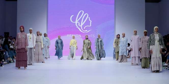 Koleksi 'Fleur Allure' Tuangkan Kebahagian di Panggung JFW