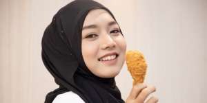 Cara Menghangatkan Makanan Gorengan, Intip 4 Caranya Yuk