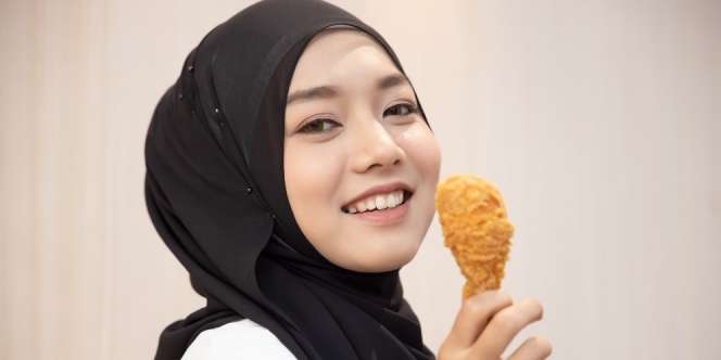 Cara Menghangatkan Makanan Gorengan, Intip 4 Caranya Yuk