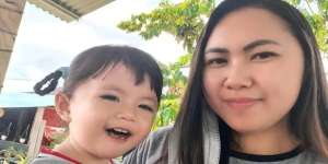 Sirup Parasetamol Pembawa Maut, Cerita dari Indonesia