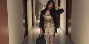 Potret Rena Oktapia Adik Billy Syahputra yang Jarang Tersorot, Paras Cantiknya Disebut Mirip Amanda Manopo!