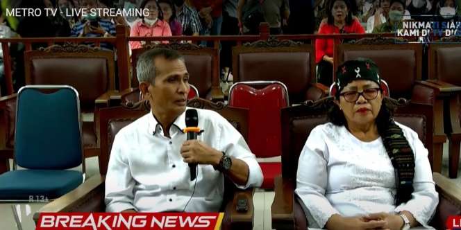 Jerit Hati Ibu Brigadir J ke Ferdy Sambo: `Dengan Mata Terbuka, Anak Saya Bapak Habisi Nyawanya`