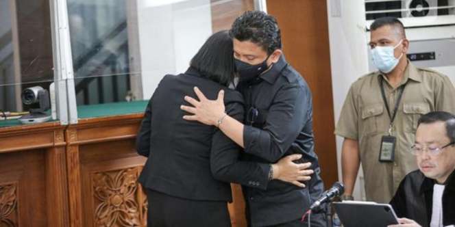 Ibu Brigadir J Luapkan Kemuakan atas Permohonan Maaf Ferdy Sambo Cs