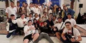 Potret Kebersamaan Tim Leslar Entertainment, Baru Satu Tahun Beroperasi Ditutup Lesty-Billar