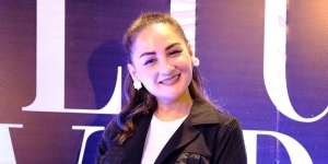 Bahagia Bisa Turunkan Berat Badan pada Usia 40 Tahun, Mona Ratuliu: Pencapaian Banget