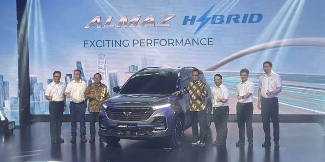 Kenalkan Almaz Hybrid, Harganya 470 Juta, Apa Saja Keunggulannya?