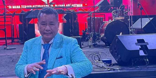Hotman Paris Dimaki-maki Emak-Emak di Mal Gegara Ini