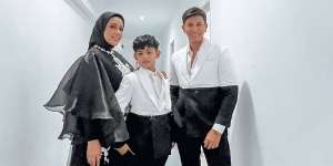 Selalu Pelukan Saat Pulang Sekolah, Anak Sonny dan Fairuz Bikin 'Meleleh'