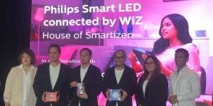 Tak Cuma Ponsel, Kini Ada Lampu LED Pintar yang Terhubung Wifi