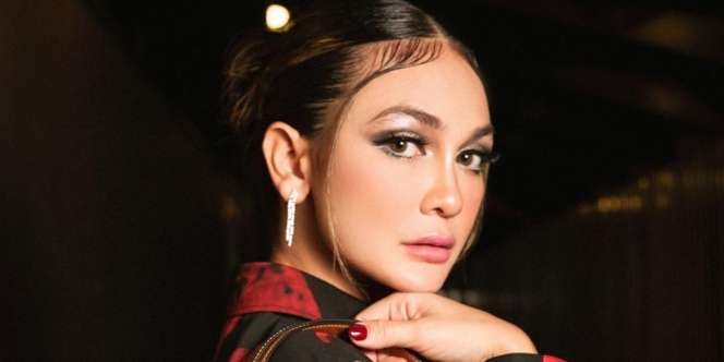 Luna Maya Keceplosan Sebut Nama Calon Suami