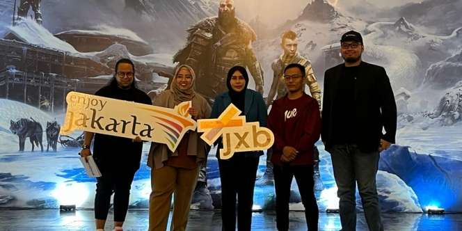 Tampil Lebih Muda, Kota Tua Pajang Mural 'God of War Ragnarok'
