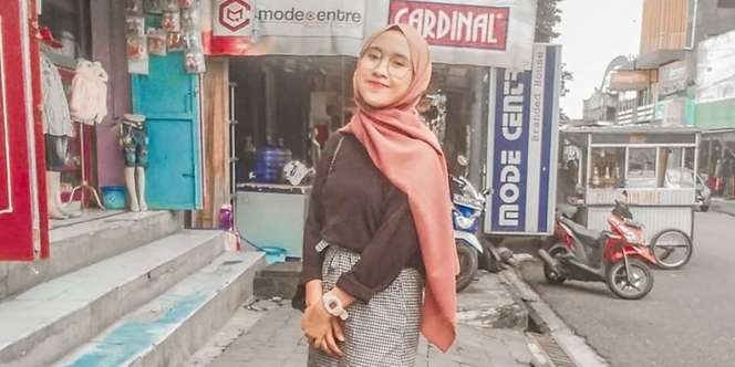 Sukses sebagai Content Creator, Inilah Cerita Kartini yang Merupakan Tulang Punggung Keluarga