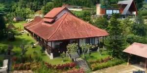 10 Potret Villa Mewah Ivy Baskara Seluas 1,3 Hektar yang Viral, Bak Miniaturnya Indonesia!