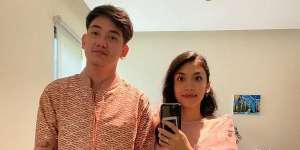 Bersiap Jadi Ayah, Adipati Dolken Ikut Kelas Mengurus Bayi