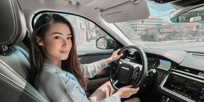 5 Potret Karen Vendela Mantan Boy William yang Makin Cantik