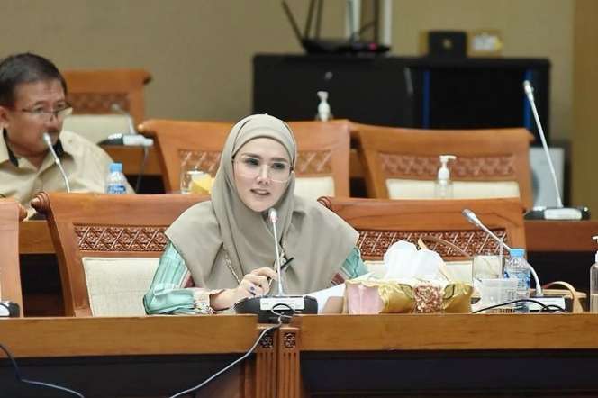 Terungkap Alasan Sebenarnya Mulan Jameela Berubah Lebih Religius dan Berhijab