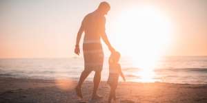 Ide Ucapan Selamat Hari Ayah dalam Bahasa Inggris serta Artinya, Penuh Makna dan Menyentuh Hati