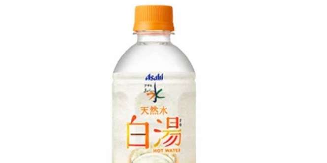 Hanya di Jepang, Dijual Air Mineral Botol Bersuhu Hangat