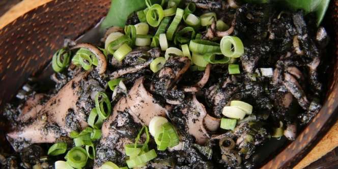 Cumi Hitam Gendut, Bikin Makan Jadi Bersemangat
