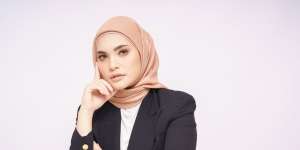 6 Cara Agar Makeup Tidak Cepat Terhapus Akibat Oksidasi