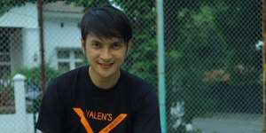 Potret Terbaru Reiner Manopo, Artis Sinetron Kolosal yang Namanya Sempat Melejit, Kini Tukang Servis Jok Motor