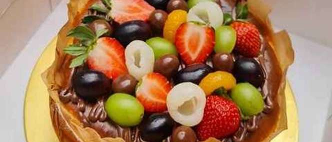 Pungkasi Makan Malam dengan Burnt Cheese Cake Hias Nan Lezat Ini
