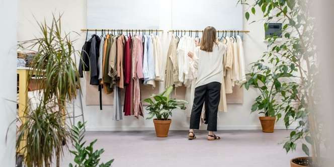 10 Arti Mimpi Membeli Baju Baru, Tanda Keberuntungan Tak Terduga