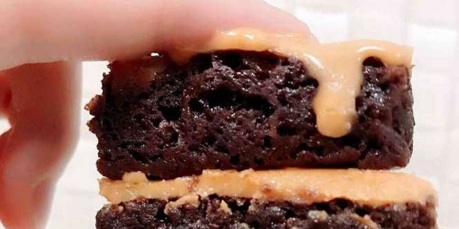Penggemar Selai Kacang Wajib Merapat, Peanut Butter Fudge Brownies Ini Lezatnya Memikat
