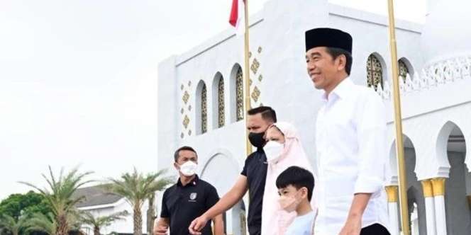 Keluarga Jokowi Kunjungi Masjid Raya Sheikh Zayed